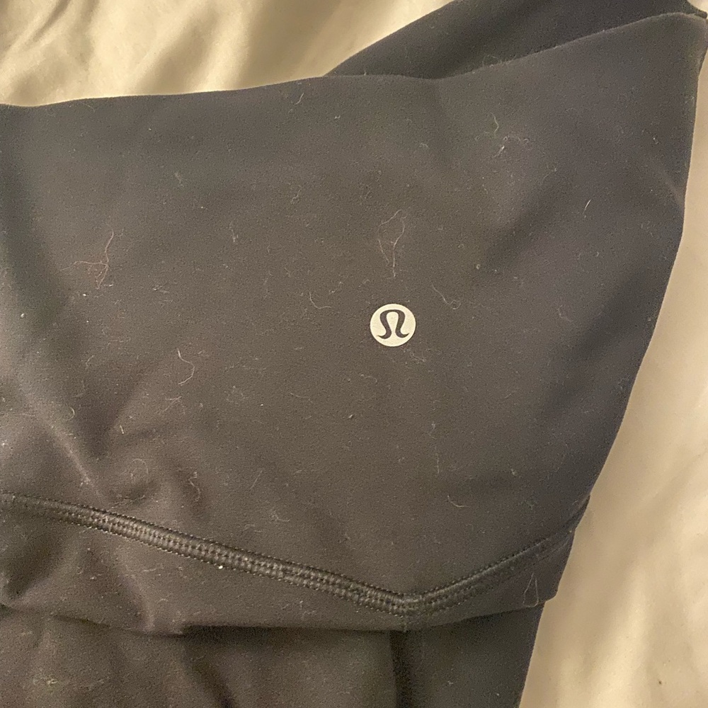 Black Lululemon leggings size L